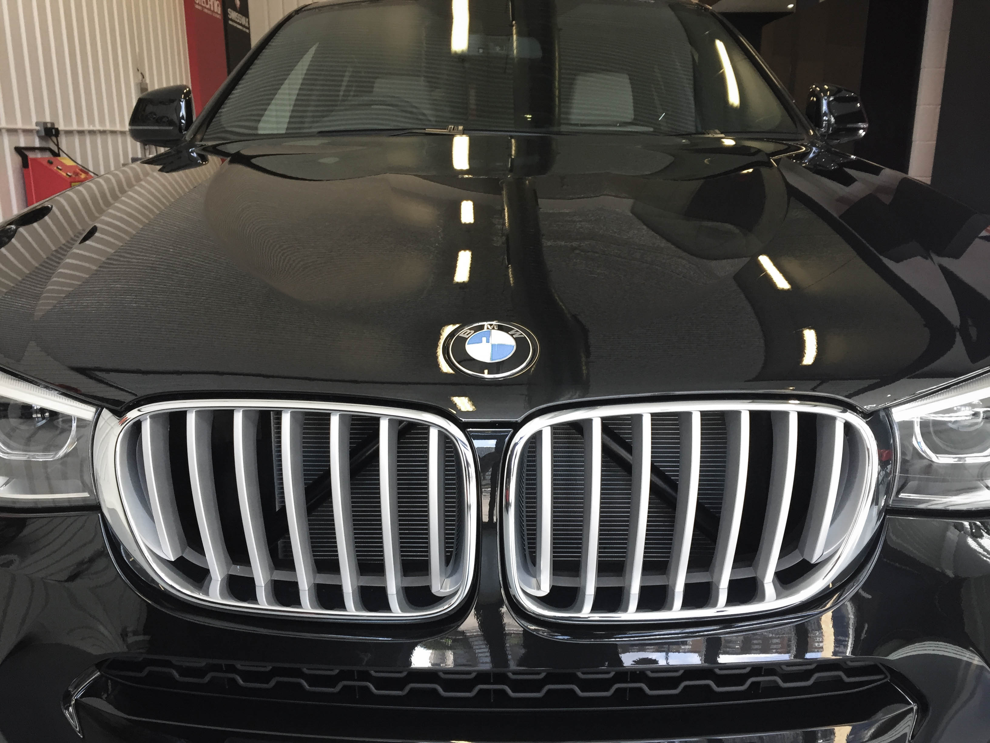 BMW X4 – Grill