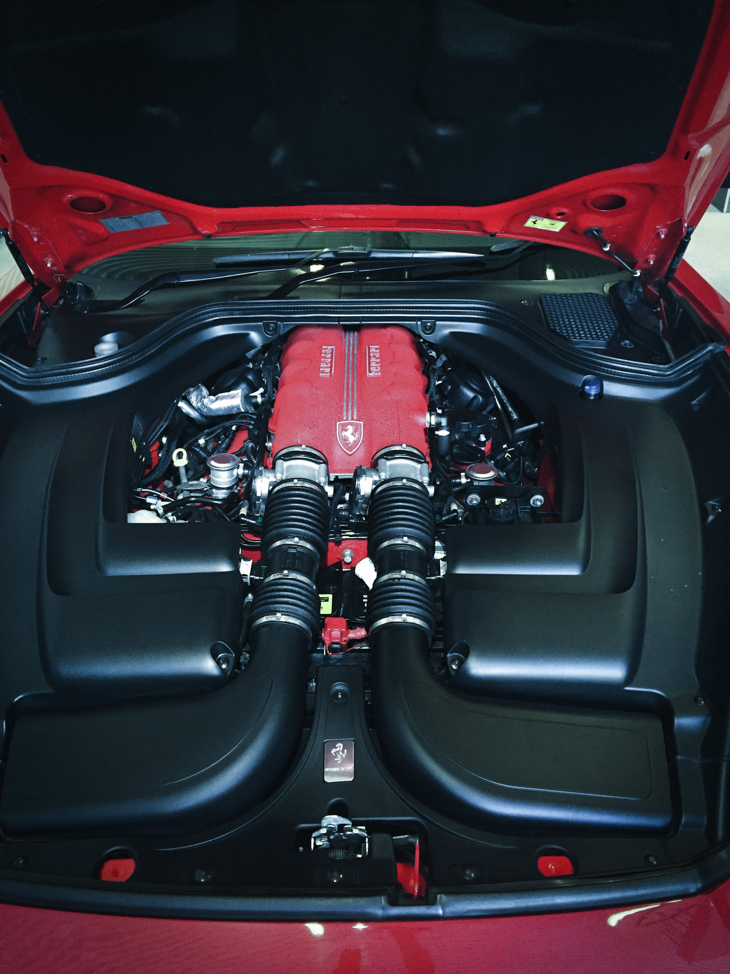 Ferrari California – Engine