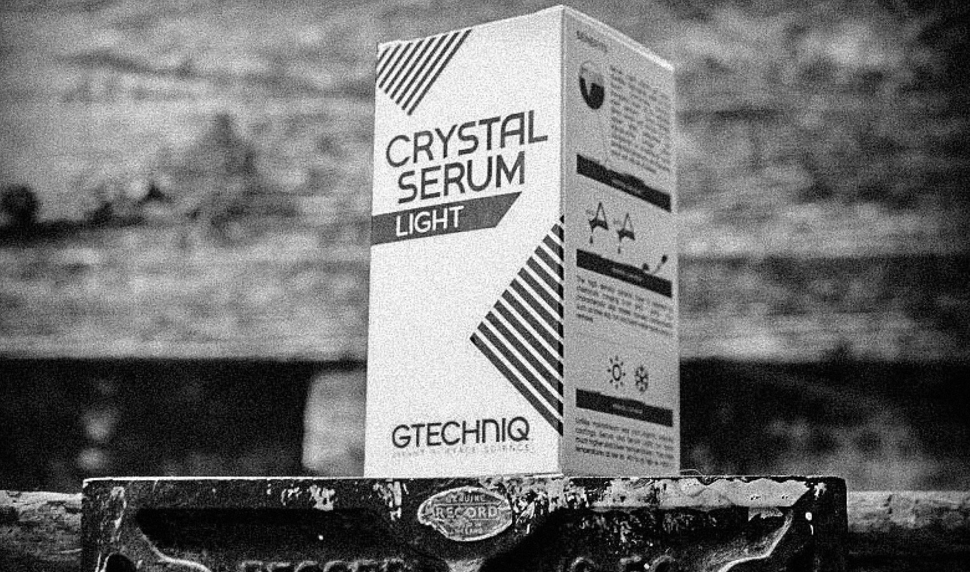 Gtechniq Crystal Serum Light - Bellissimoto Detailing London