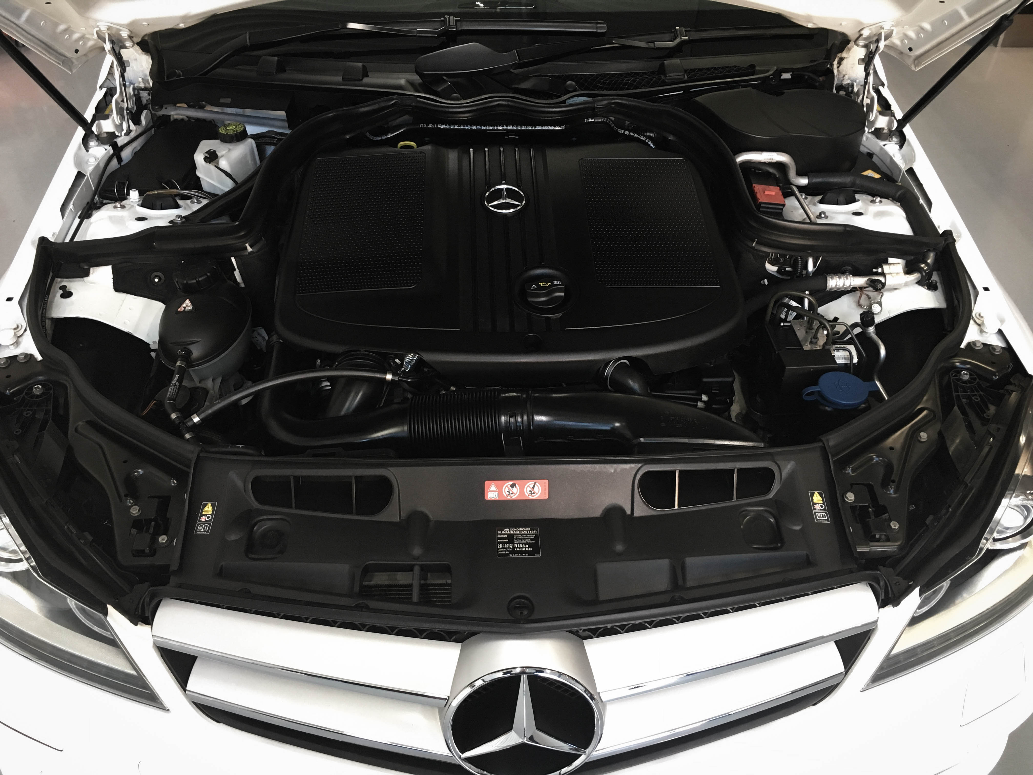 Mercedes C Class – Engine